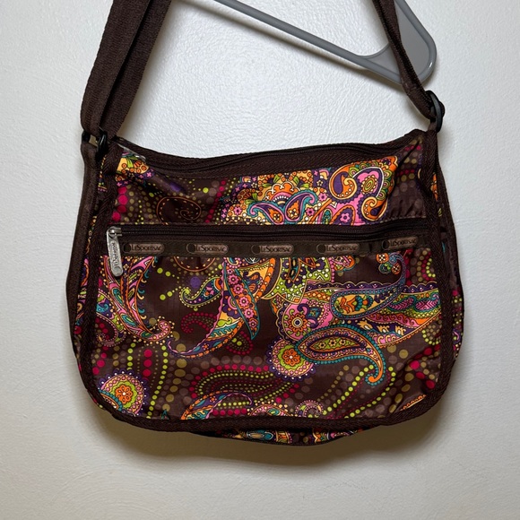 Lesportsac Handbags - LeSportsac multicolored crossbag